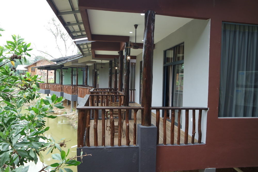 The Acacia Retreat Hotel เบนตง ภายนอก รูปภาพ